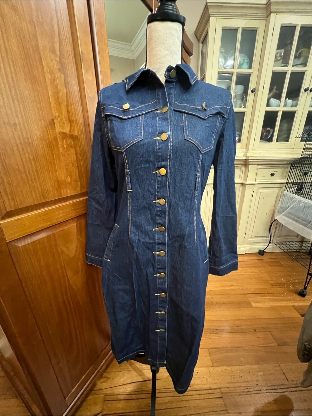 Classic Indigo Denim Button-Front Long Sleeve Dress